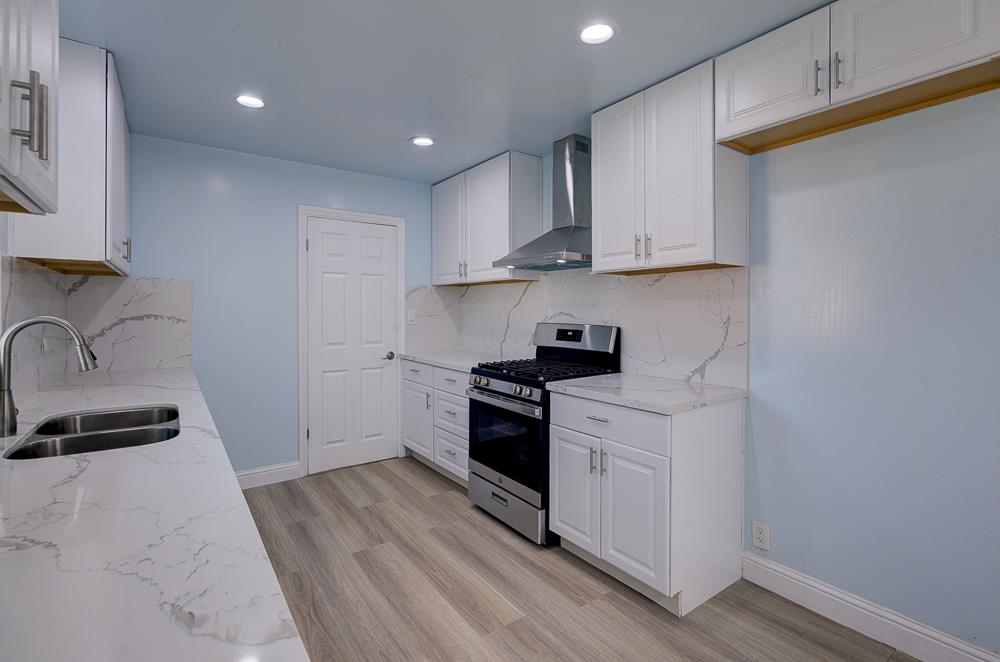 1217 Mehlert St, Kingsburg, CA 93631