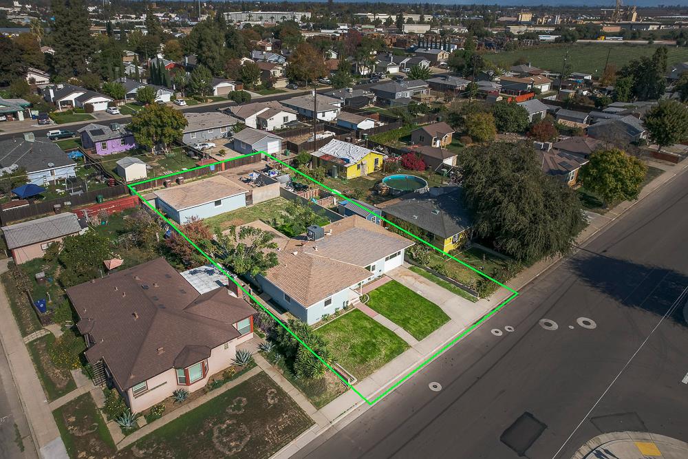 1217 Mehlert St, Kingsburg, CA 93631