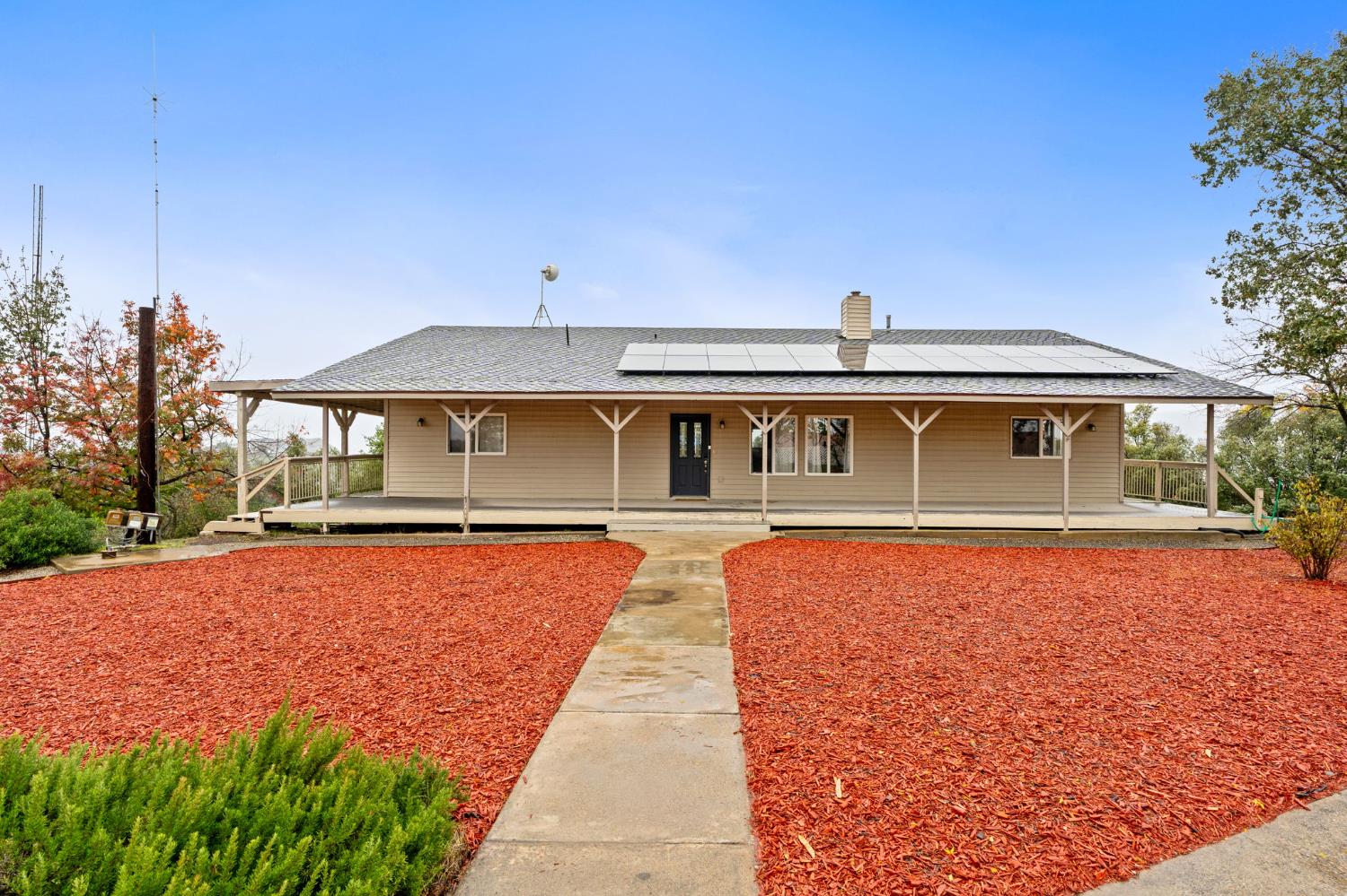 50890 Rosemary Ln, Yokuts Valley, CA 93675