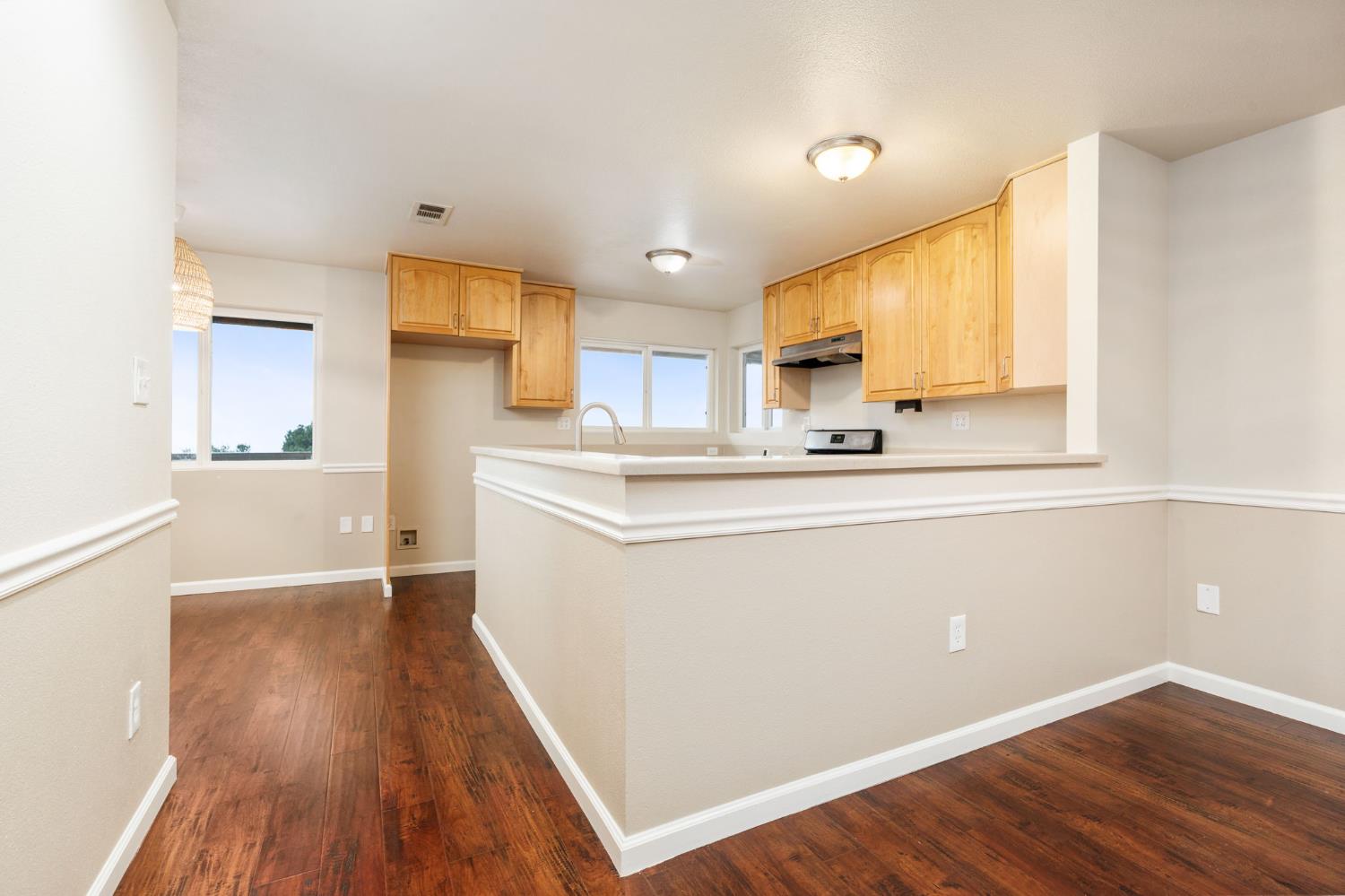 50890 Rosemary Ln, Yokuts Valley, CA 93675