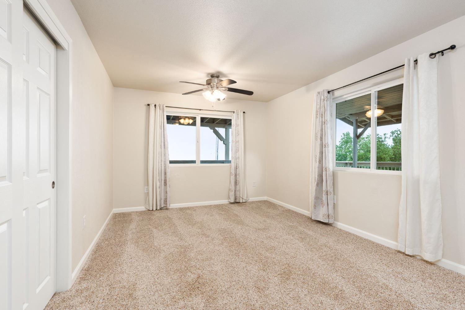 50890 Rosemary Ln, Yokuts Valley, CA 93675