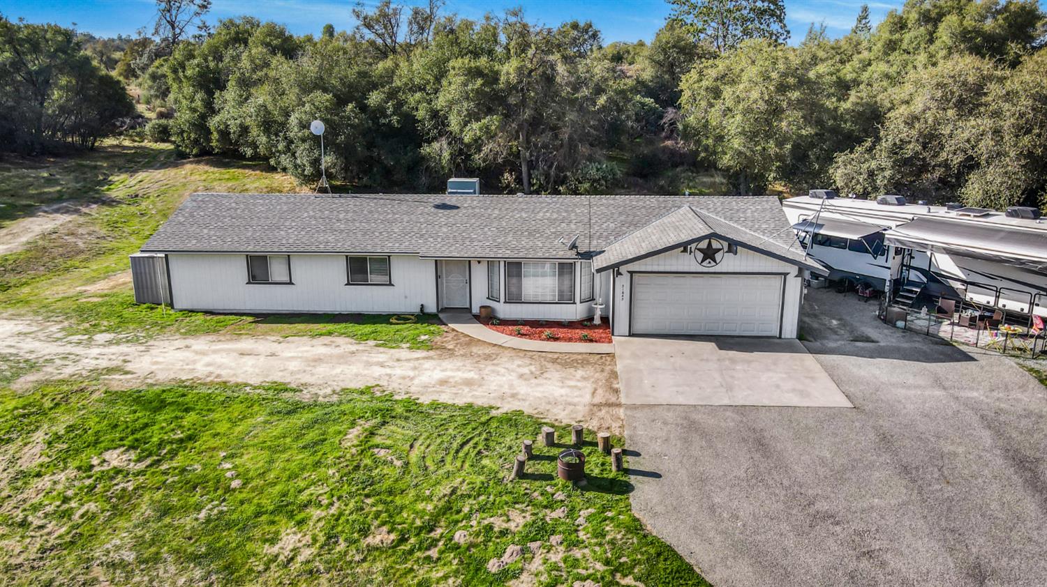 31643 Buck Run Ln, Coarsegold, CA 93614