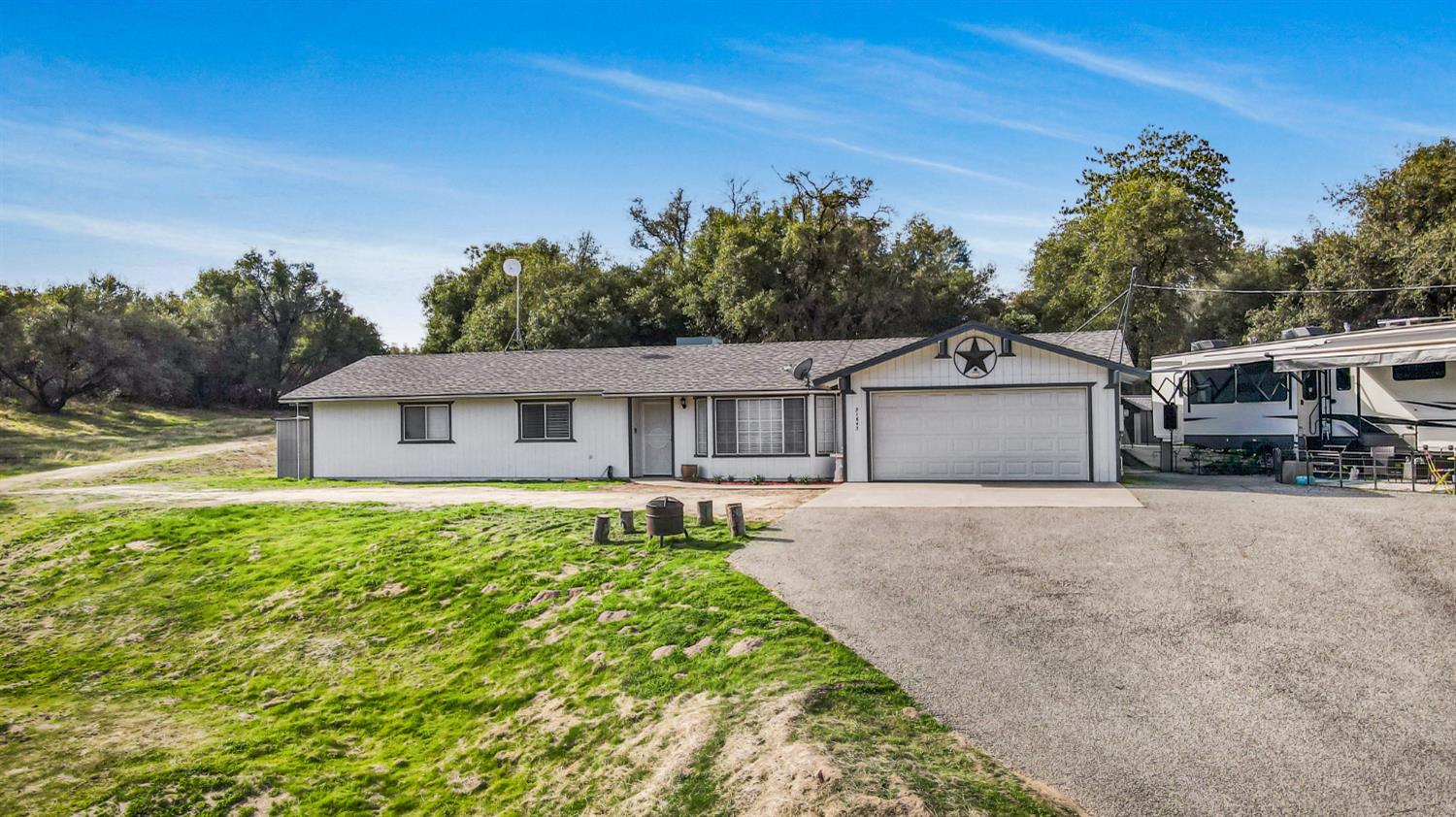 31643 Buck Run Ln, Coarsegold, CA 93614
