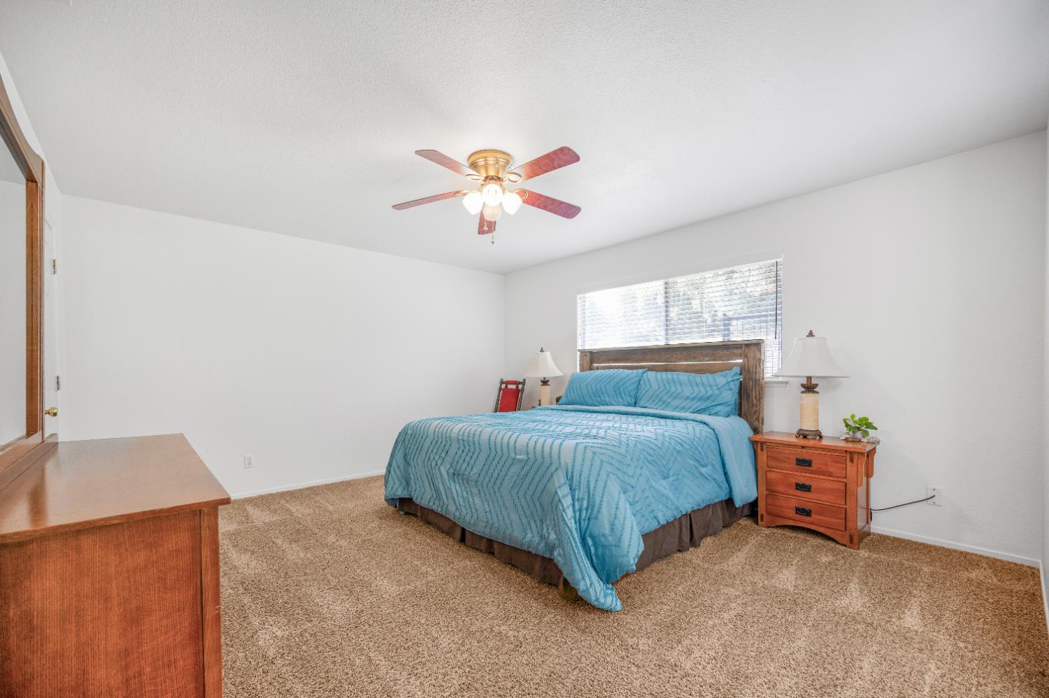 31643 Buck Run Ln, Coarsegold, CA 93614