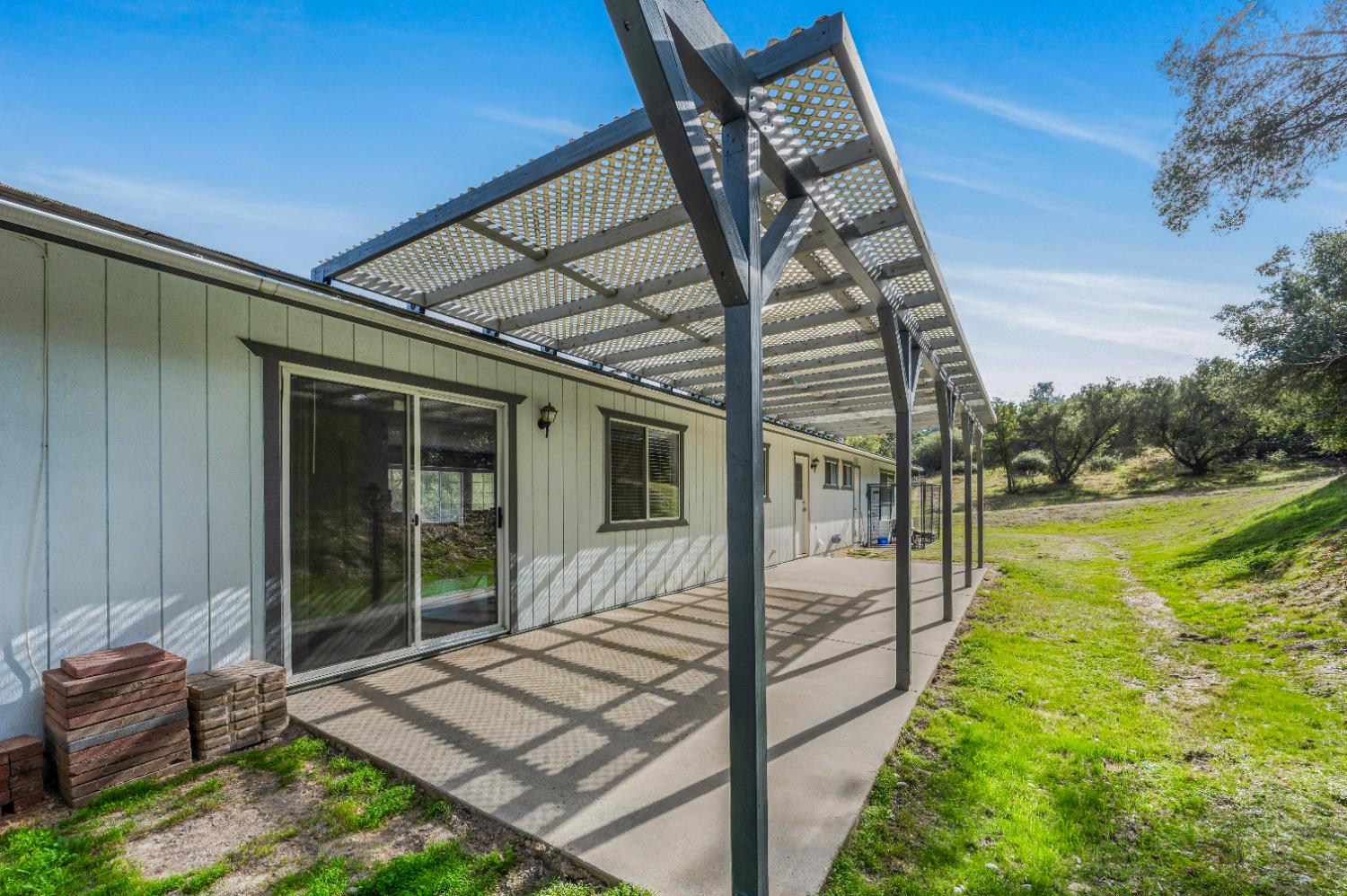 31643 Buck Run Ln, Coarsegold, CA 93614