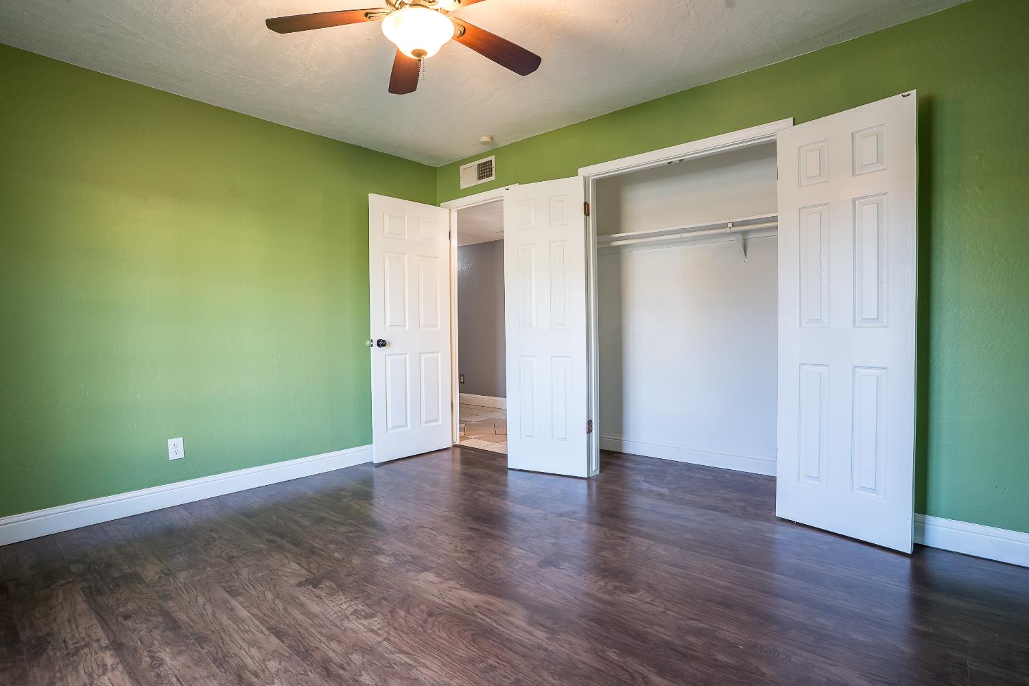 3411 N 3Rd St, Fresno, CA 93726