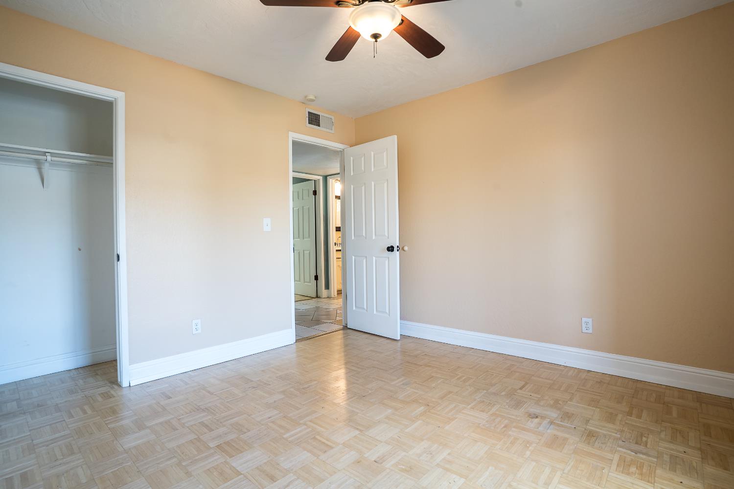 3411 N 3Rd St, Fresno, CA 93726