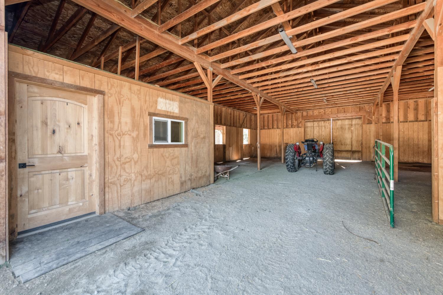 34405 Wild Rose Ln, North Fork, CA 93643