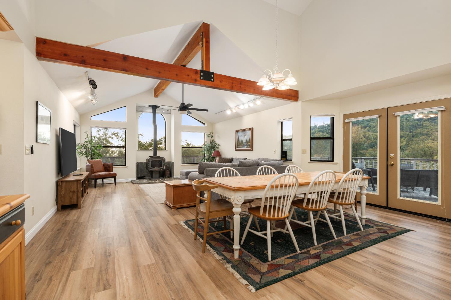 53050 Ridge Top Dr, North Fork, CA 93643