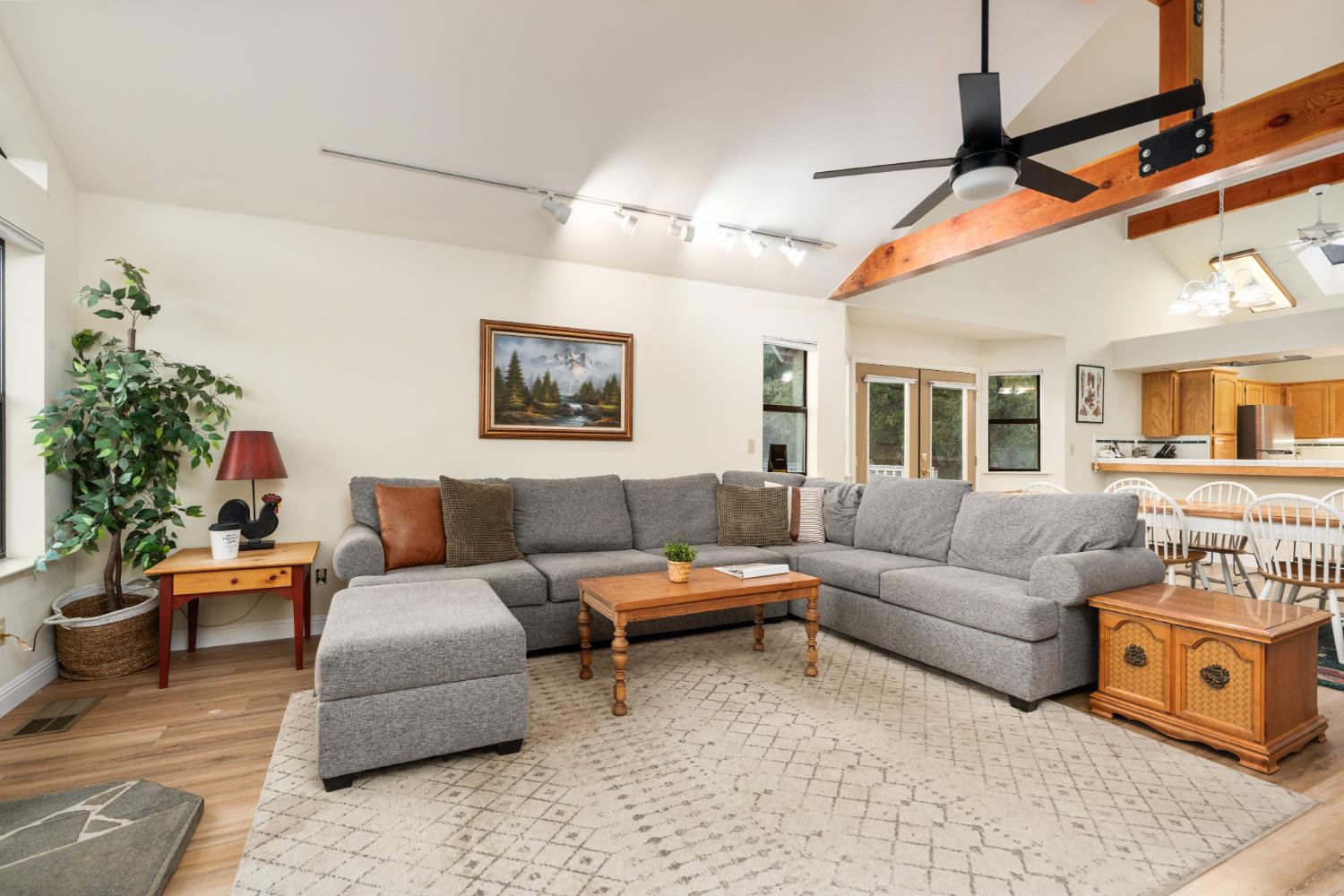 53050 Ridge Top Dr, North Fork, CA 93643