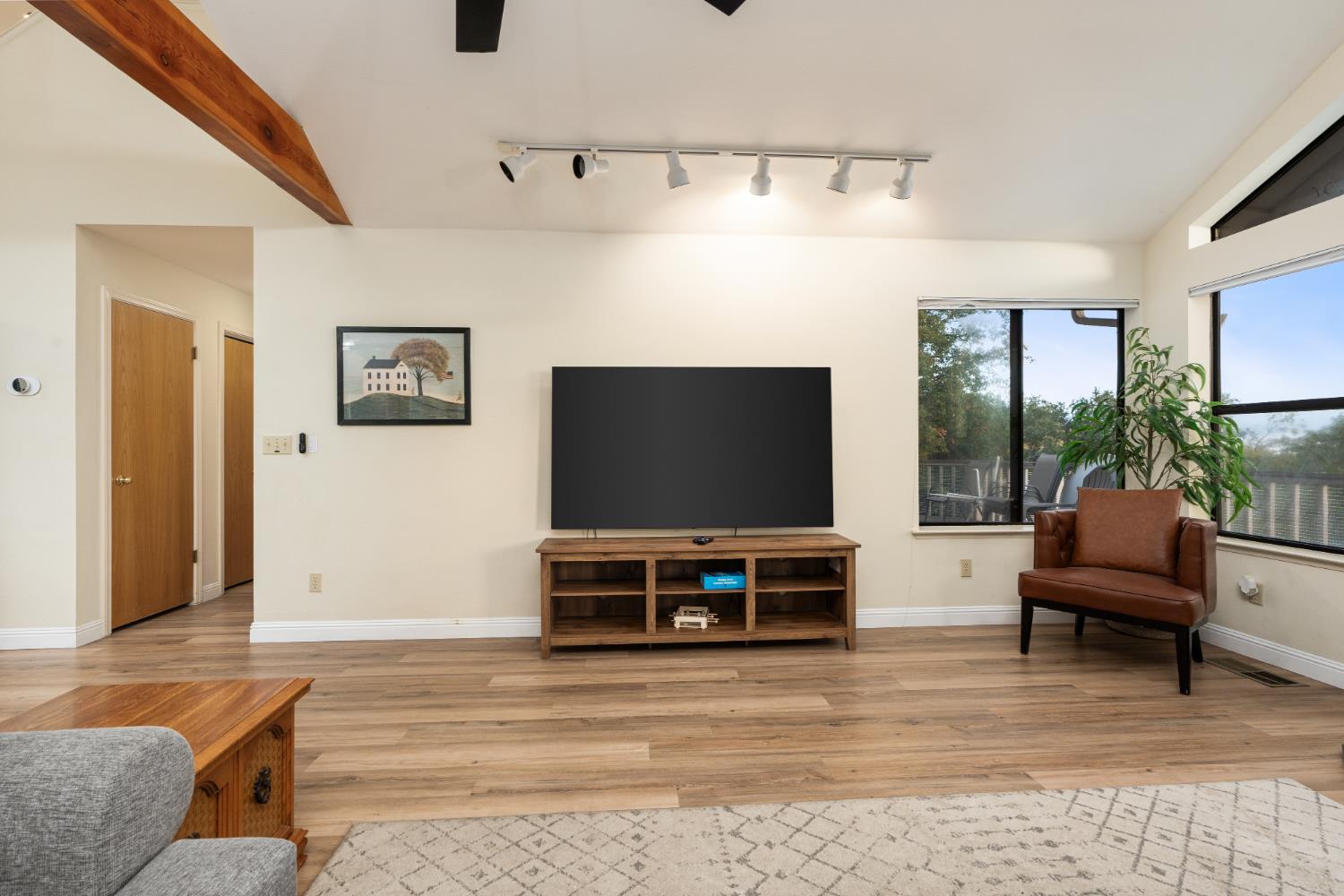 53050 Ridge Top Dr, North Fork, CA 93643