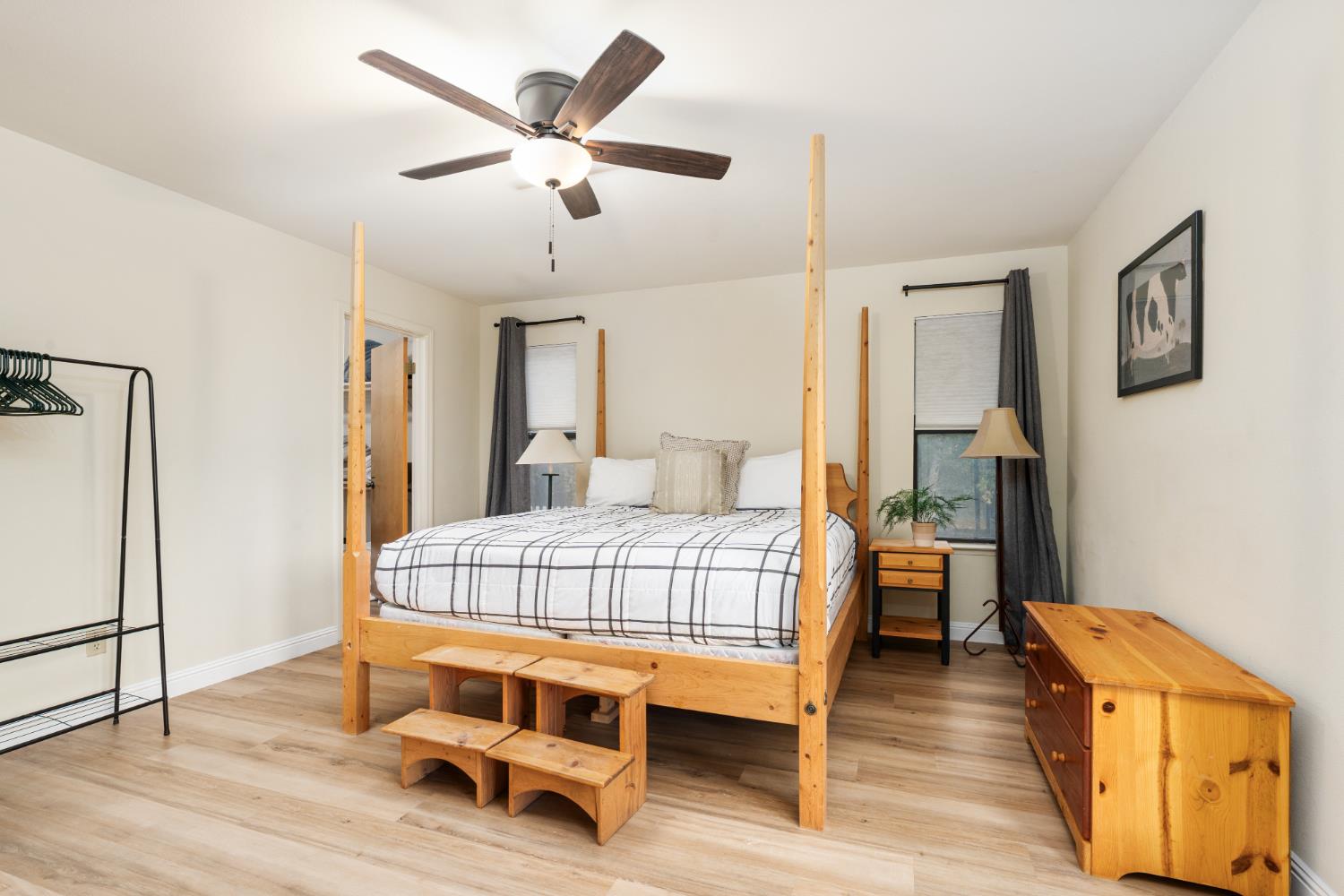 53050 Ridge Top Dr, North Fork, CA 93643