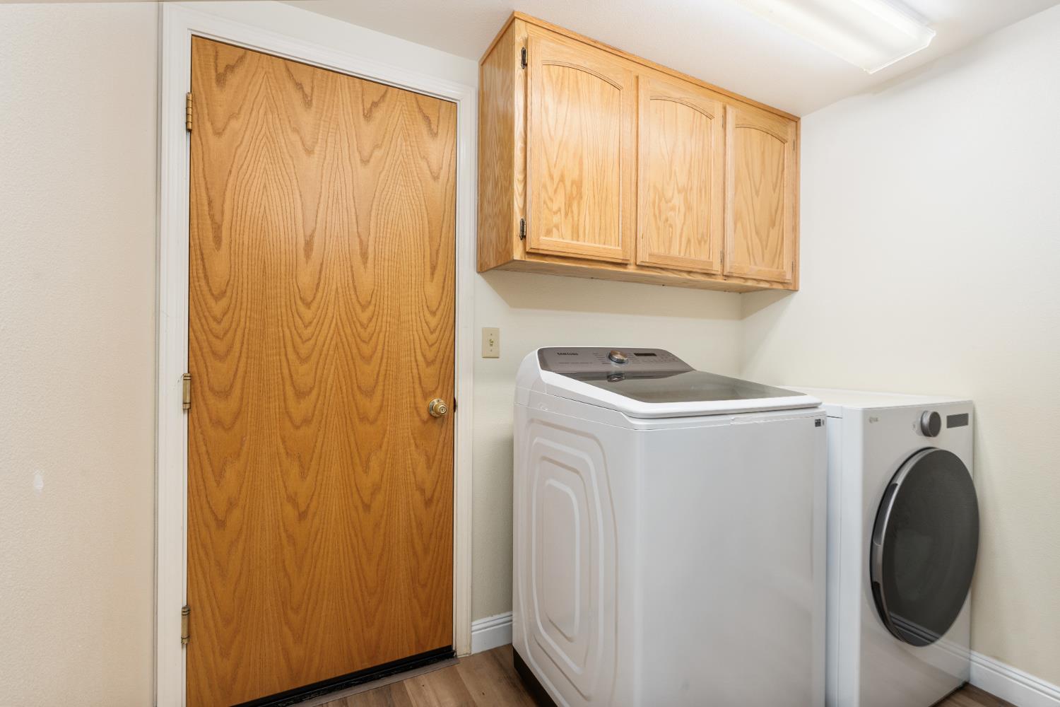 53050 Ridge Top Dr, North Fork, CA 93643