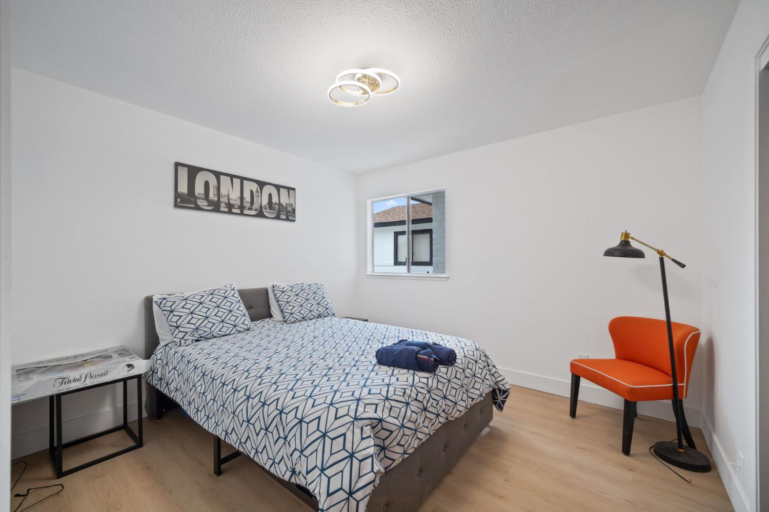 2932 Claremont Ave, Clovis, CA 93611