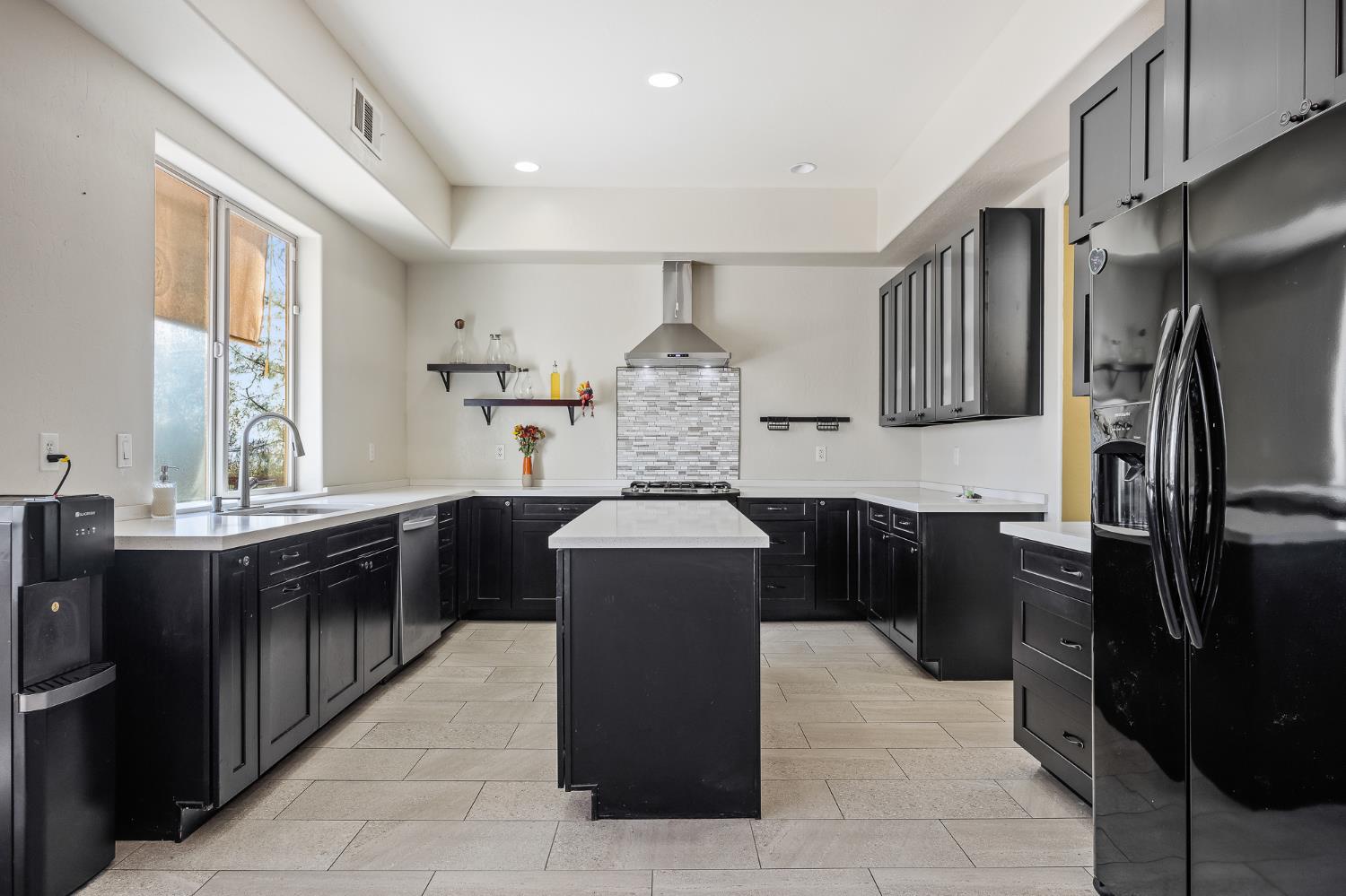 30793 N Dome Dr, Coarsegold, CA 93614