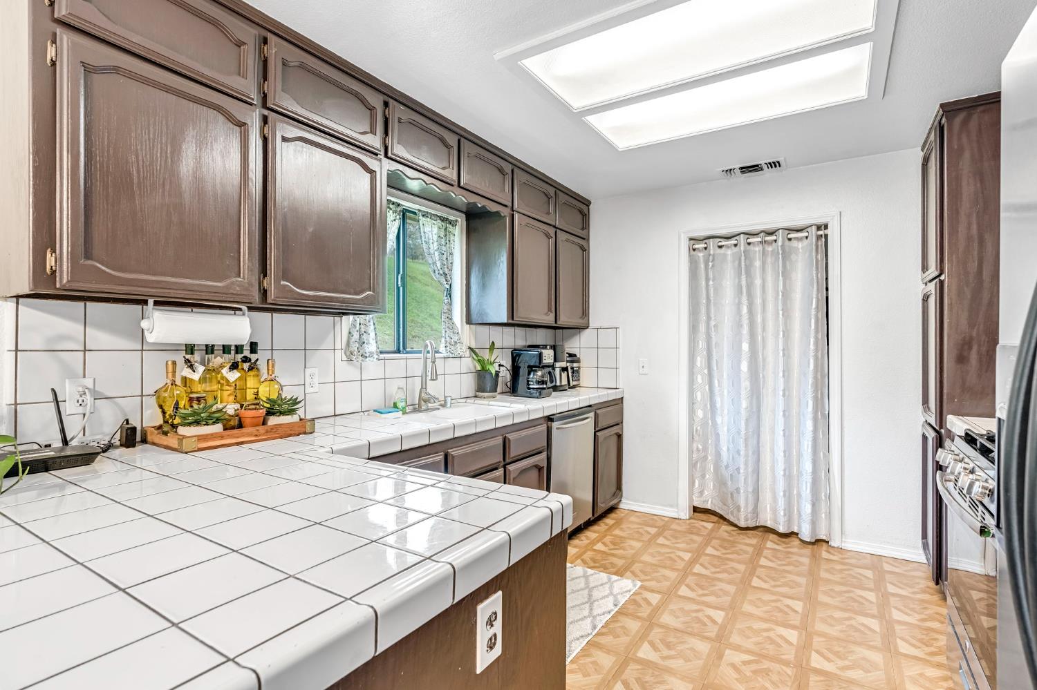 29668 Seminole Rd, Tollhouse, CA 93667