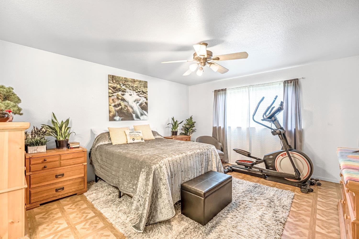 29668 Seminole Rd, Tollhouse, CA 93667