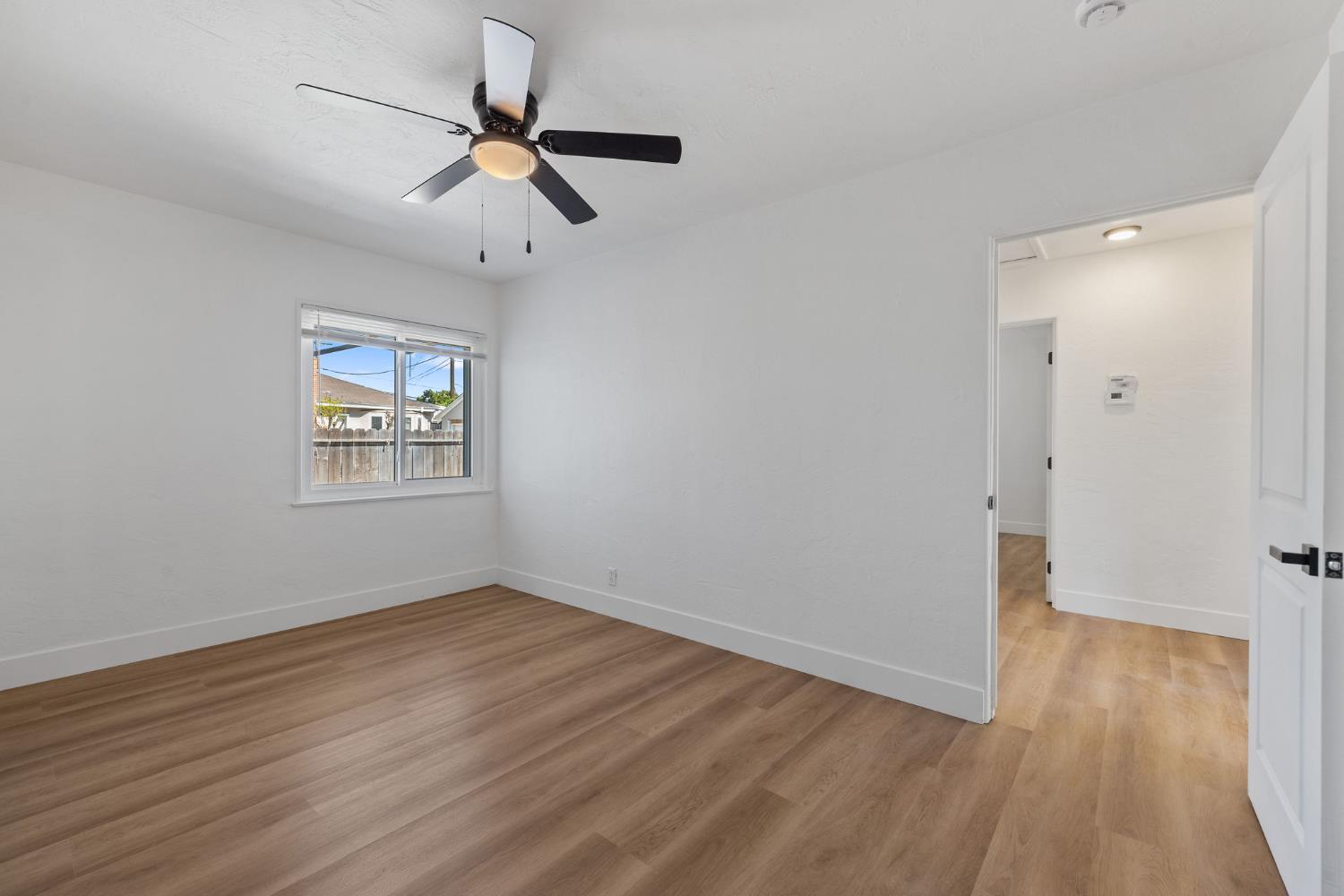 3021 E Simpson Ave, Fresno, CA 93703