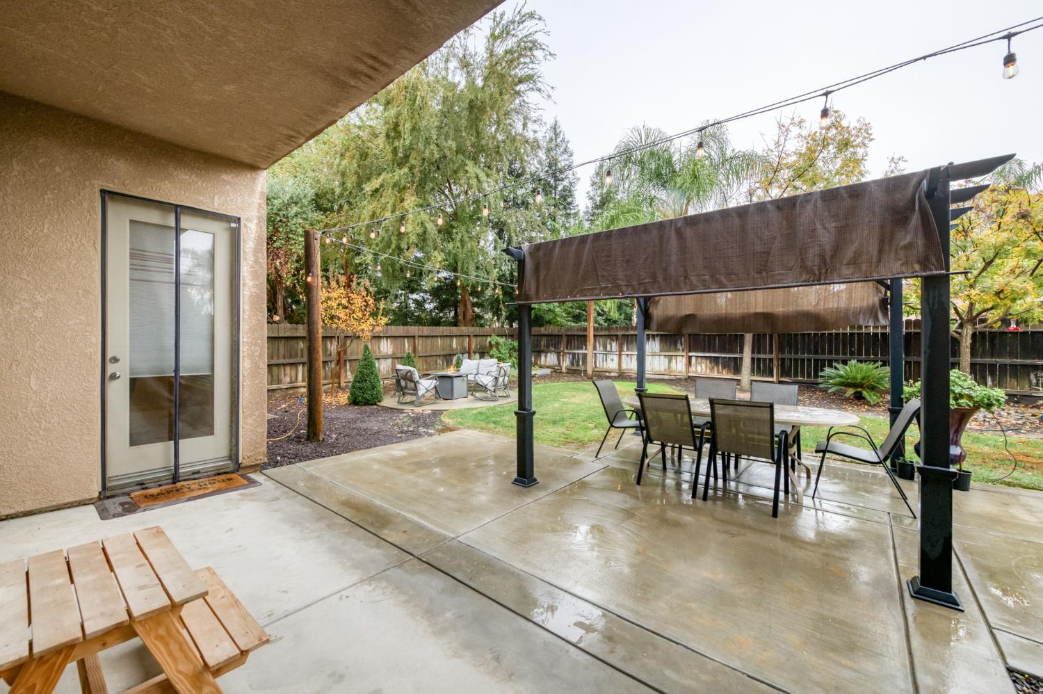 5945 N La Paz Ave, Fresno, CA 93723