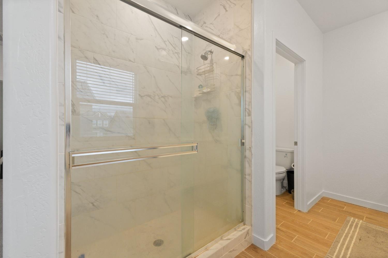 7012 W Donner Ave, Fresno, CA 93723