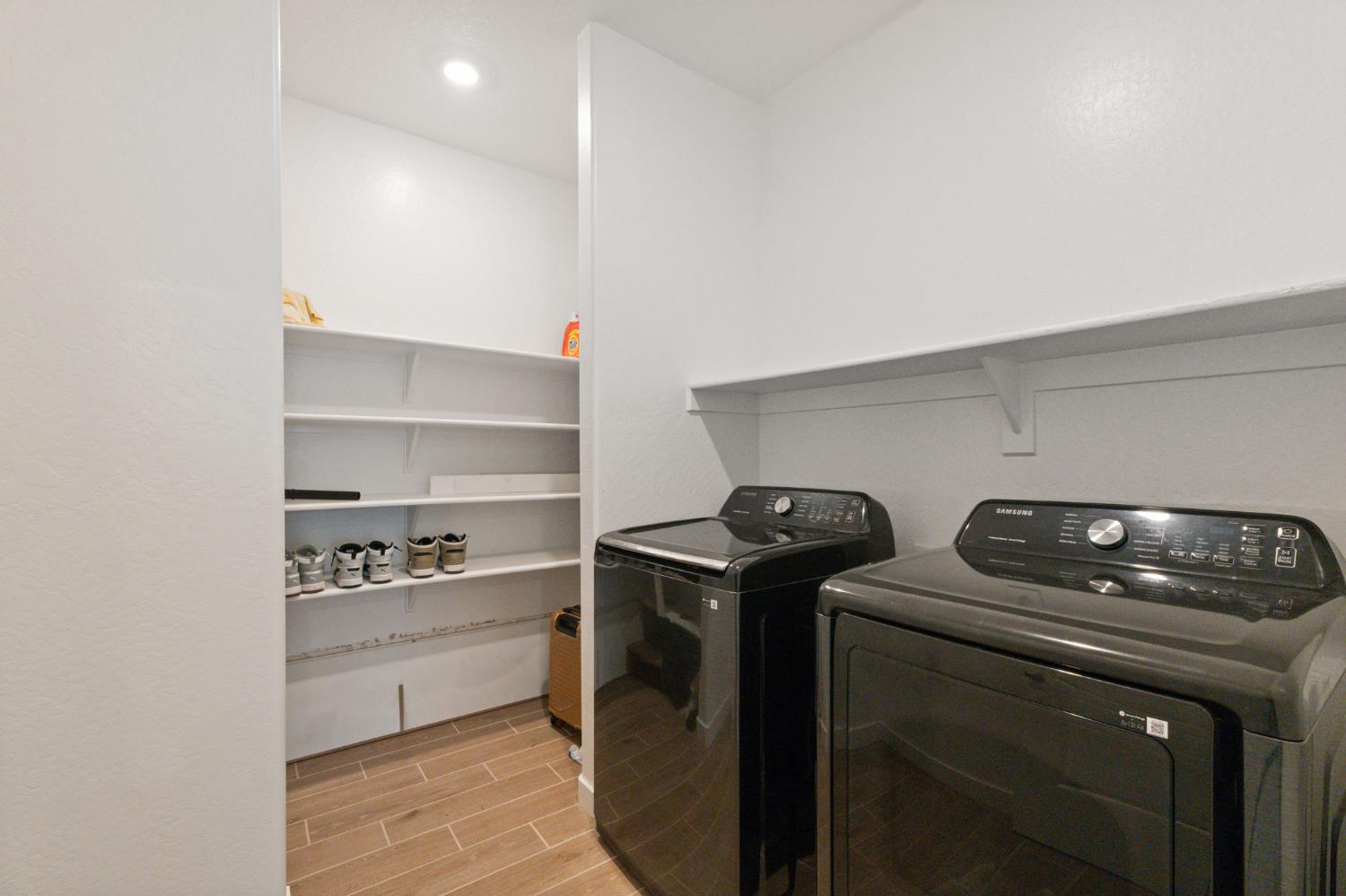 7012 W Donner Ave, Fresno, CA 93723