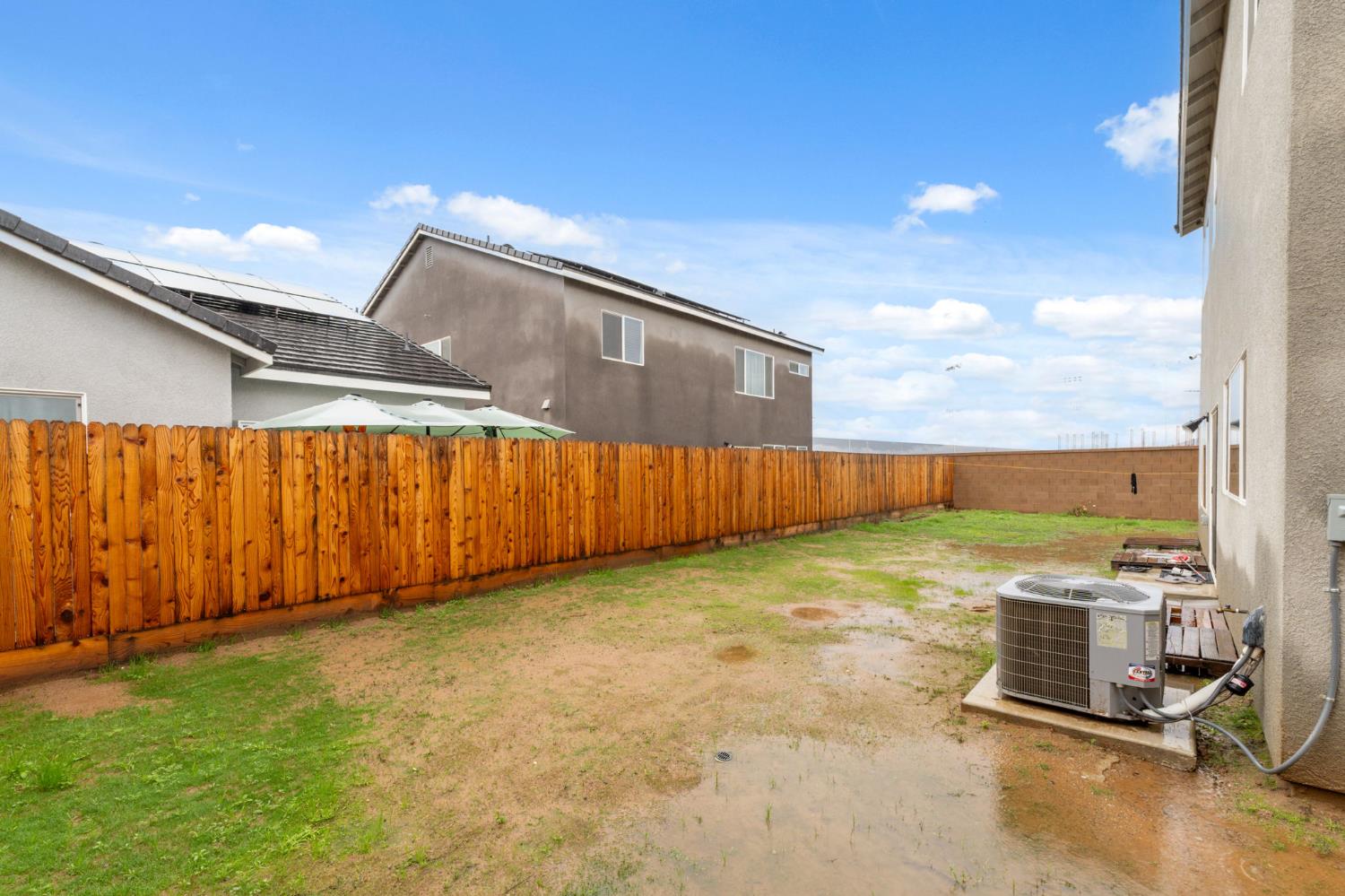 7012 W Donner Ave, Fresno, CA 93723