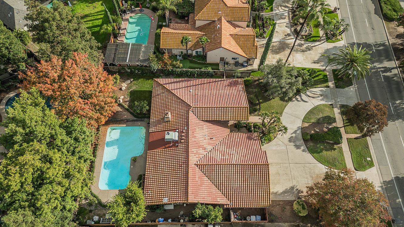 406 E Audubon Dr, Fresno, CA 93720