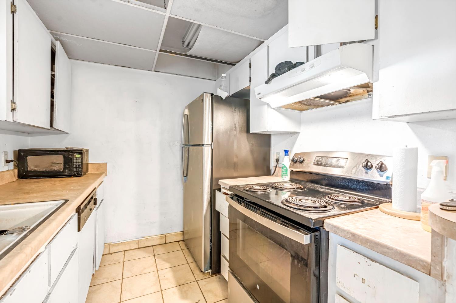 5138 E Ashlan Ave #101, Fresno, CA 93727