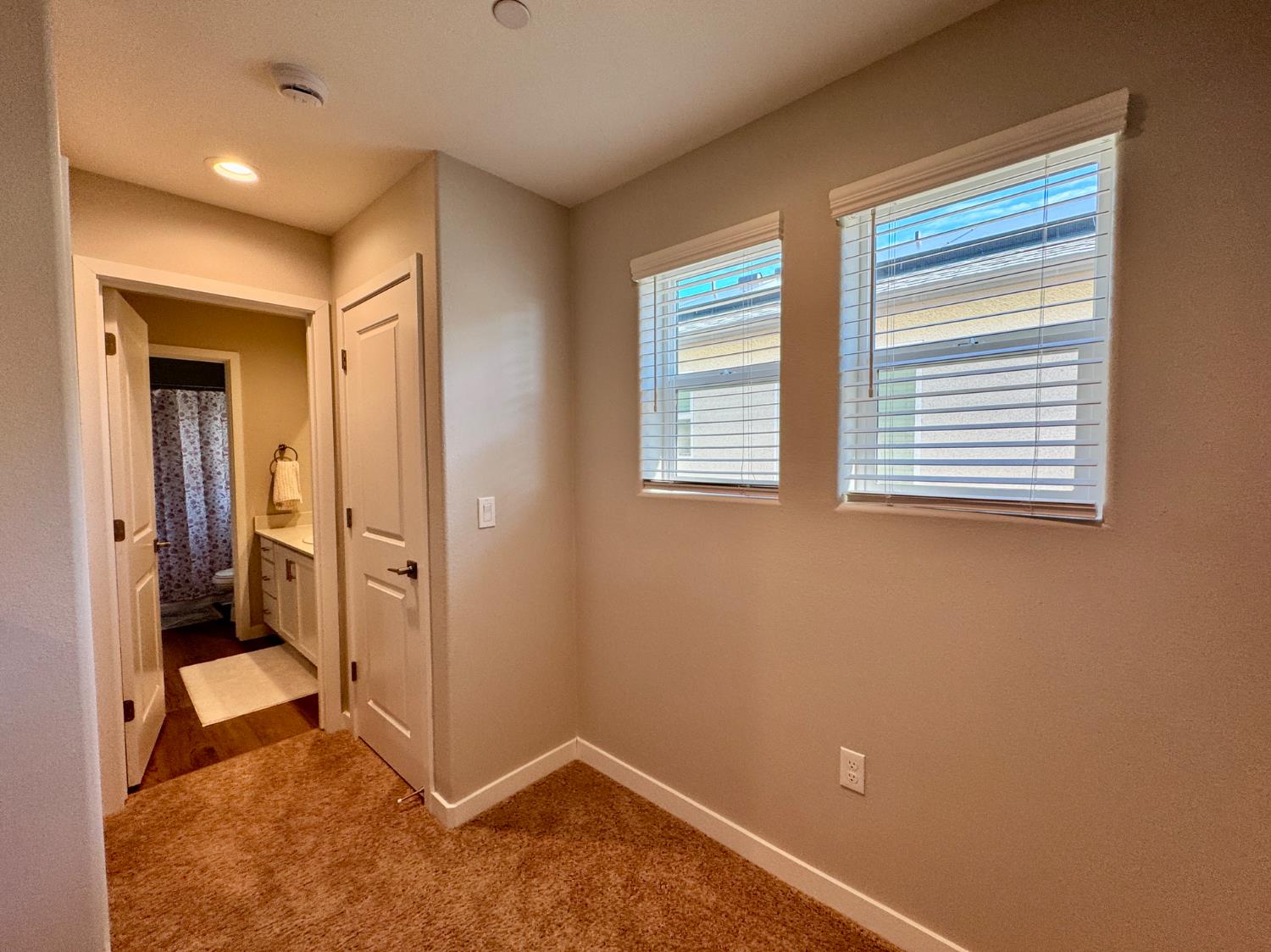 609 Josephine Ave, Madera, CA 93636