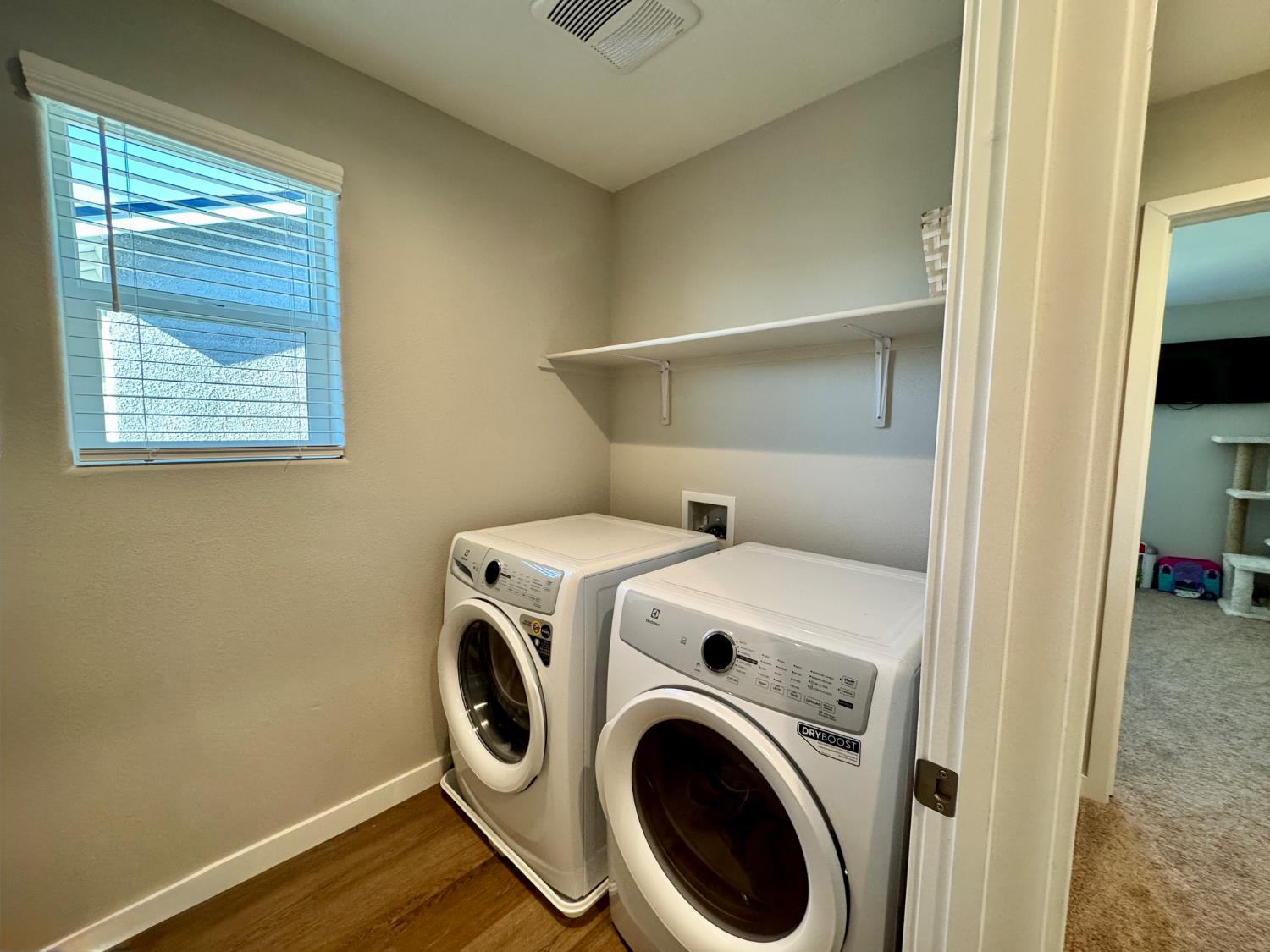 609 Josephine Ave, Madera, CA 93636