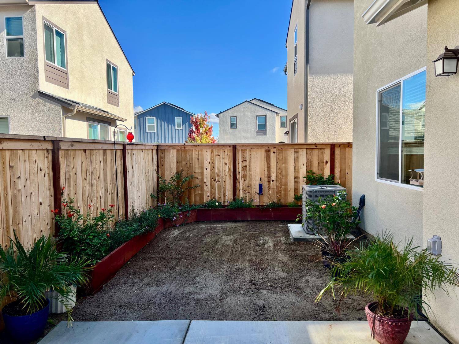 609 Josephine Ave, Madera, CA 93636