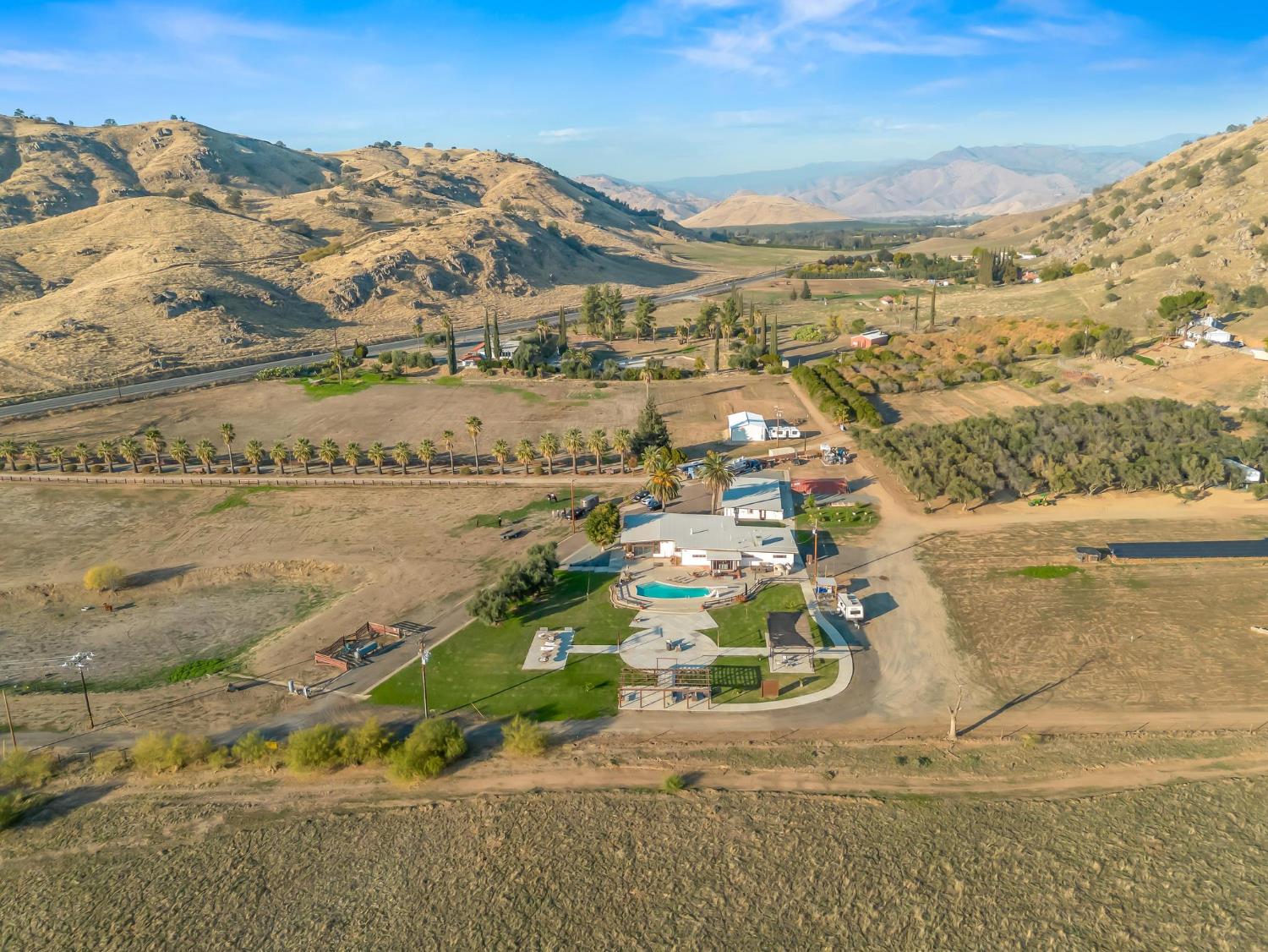 31204 Sierra Dr, Exeter, CA 93221