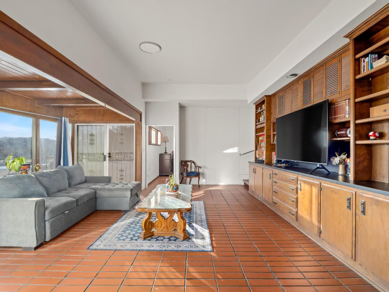 31204 Sierra Dr, Exeter, CA 93221