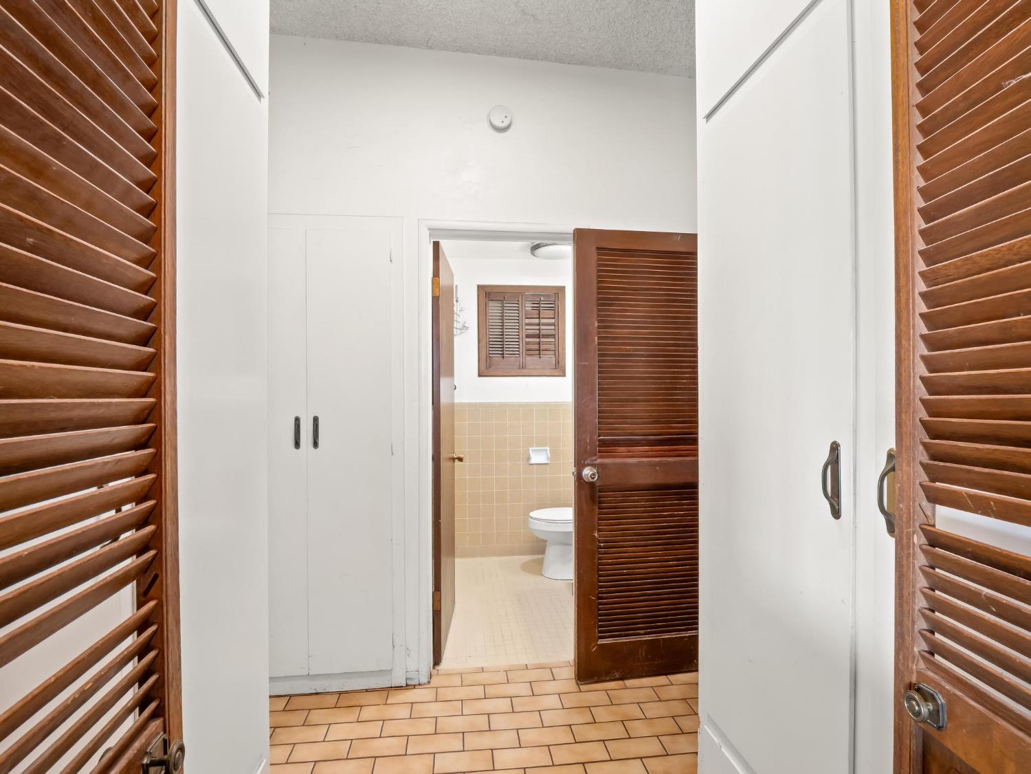 31204 Sierra Dr, Exeter, CA 93221