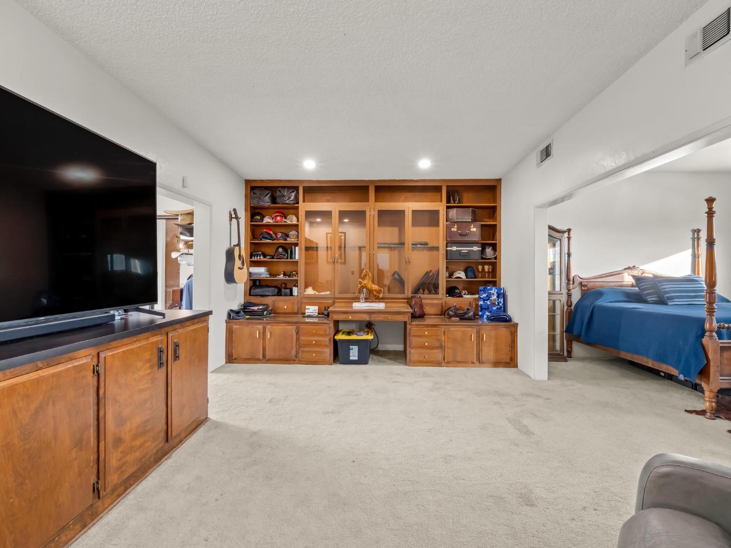 31204 Sierra Dr, Exeter, CA 93221