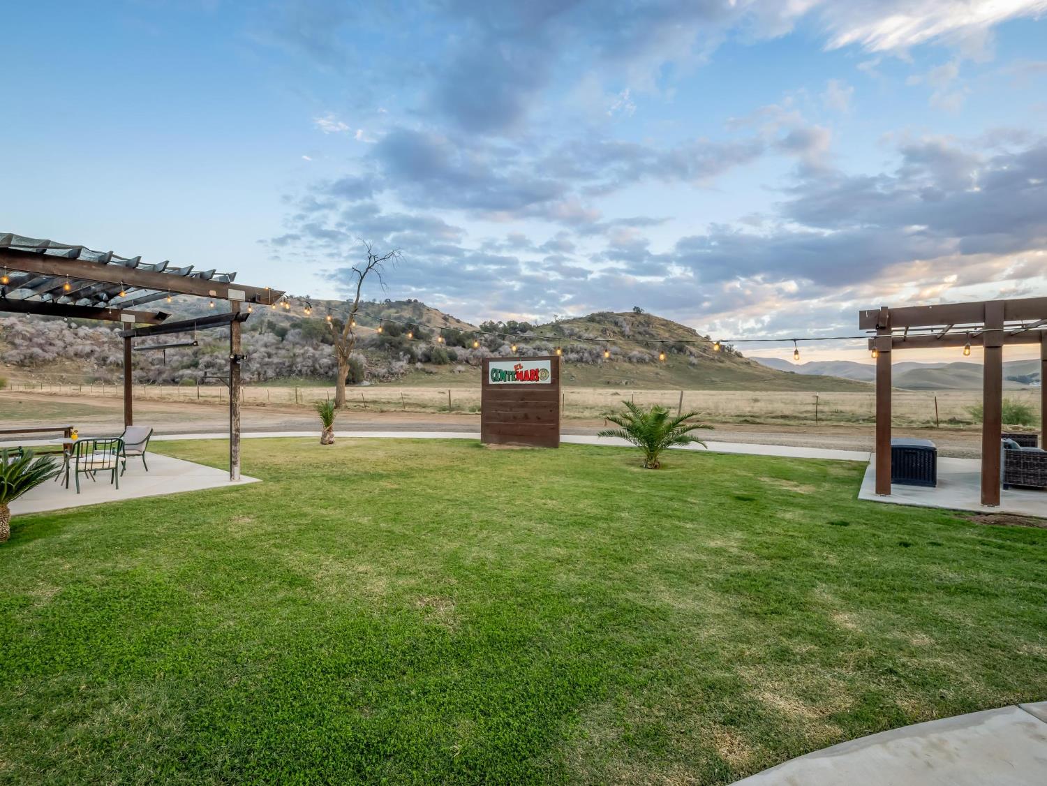 31204 Sierra Dr, Exeter, CA 93221