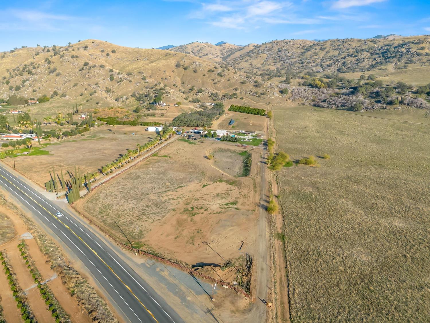 31204 Sierra Dr, Exeter, CA 93221