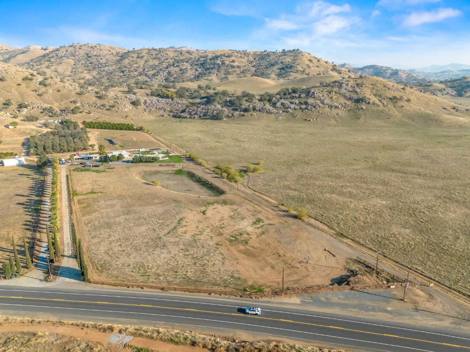 31204 Sierra Dr, Exeter, CA 93221