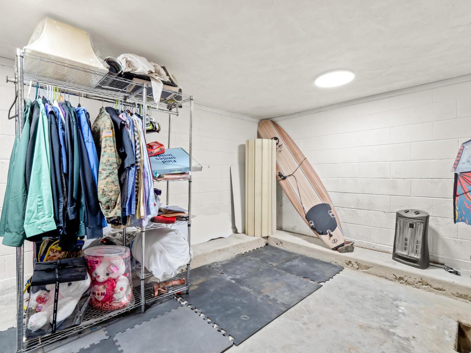 31204 Sierra Dr, Exeter, CA 93221