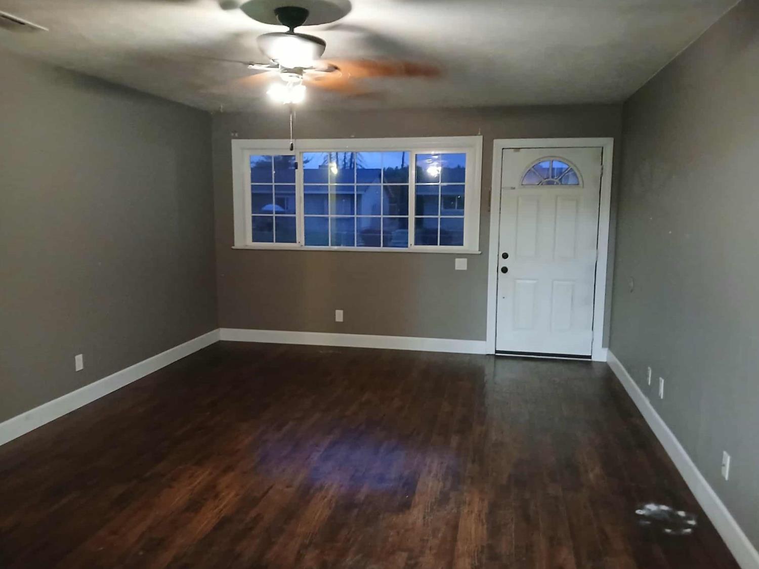 14334 E Prospect Pl, Lockeford, CA 95237