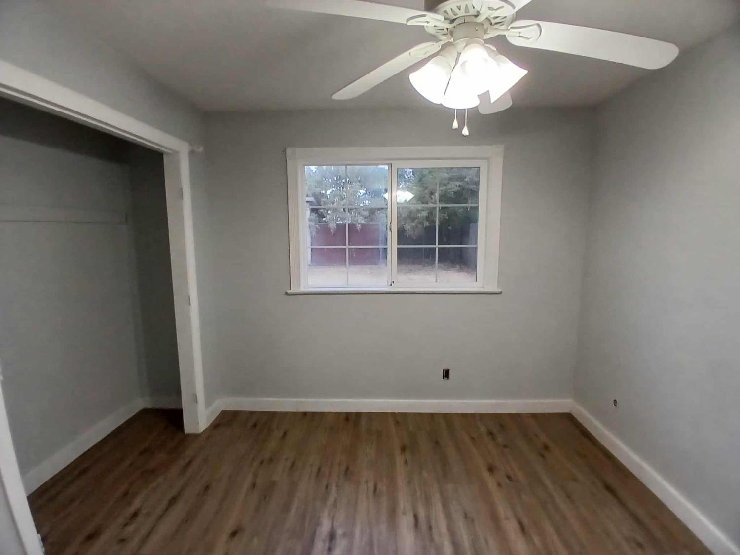 14334 E Prospect Pl, Lockeford, CA 95237