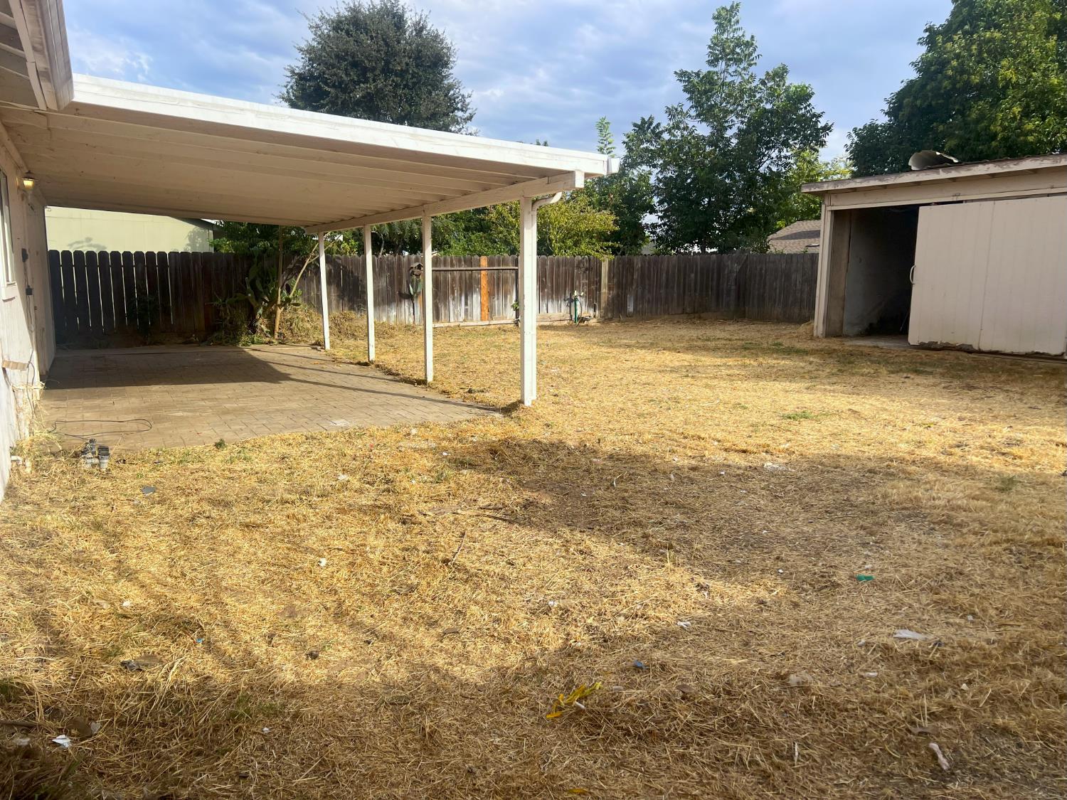 14334 E Prospect Pl, Lockeford, CA 95237