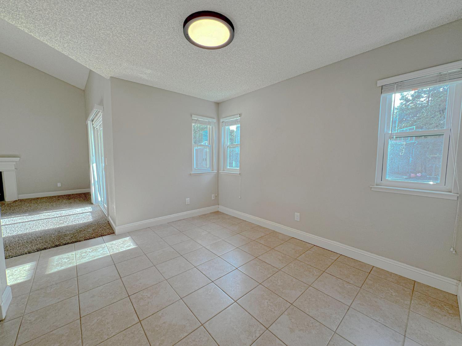 8735 N Cedar Ave #122, Fresno, CA 93720