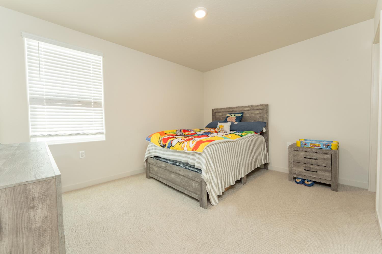 1754 S Twilight St, Hanford, CA 93230