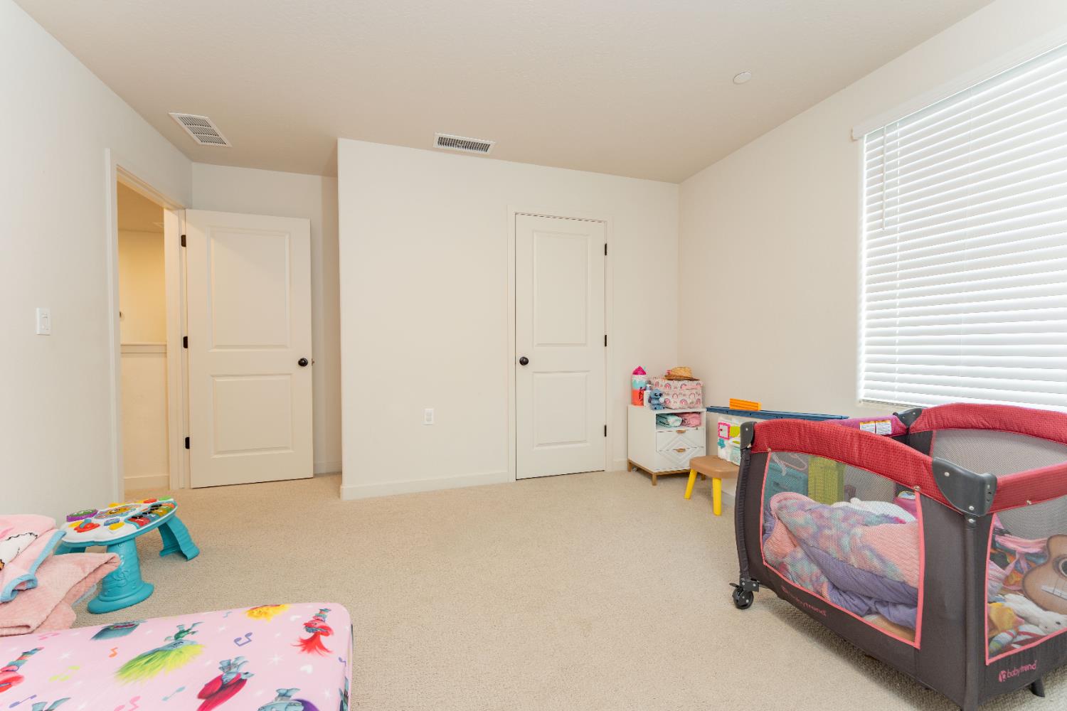 1754 S Twilight St, Hanford, CA 93230