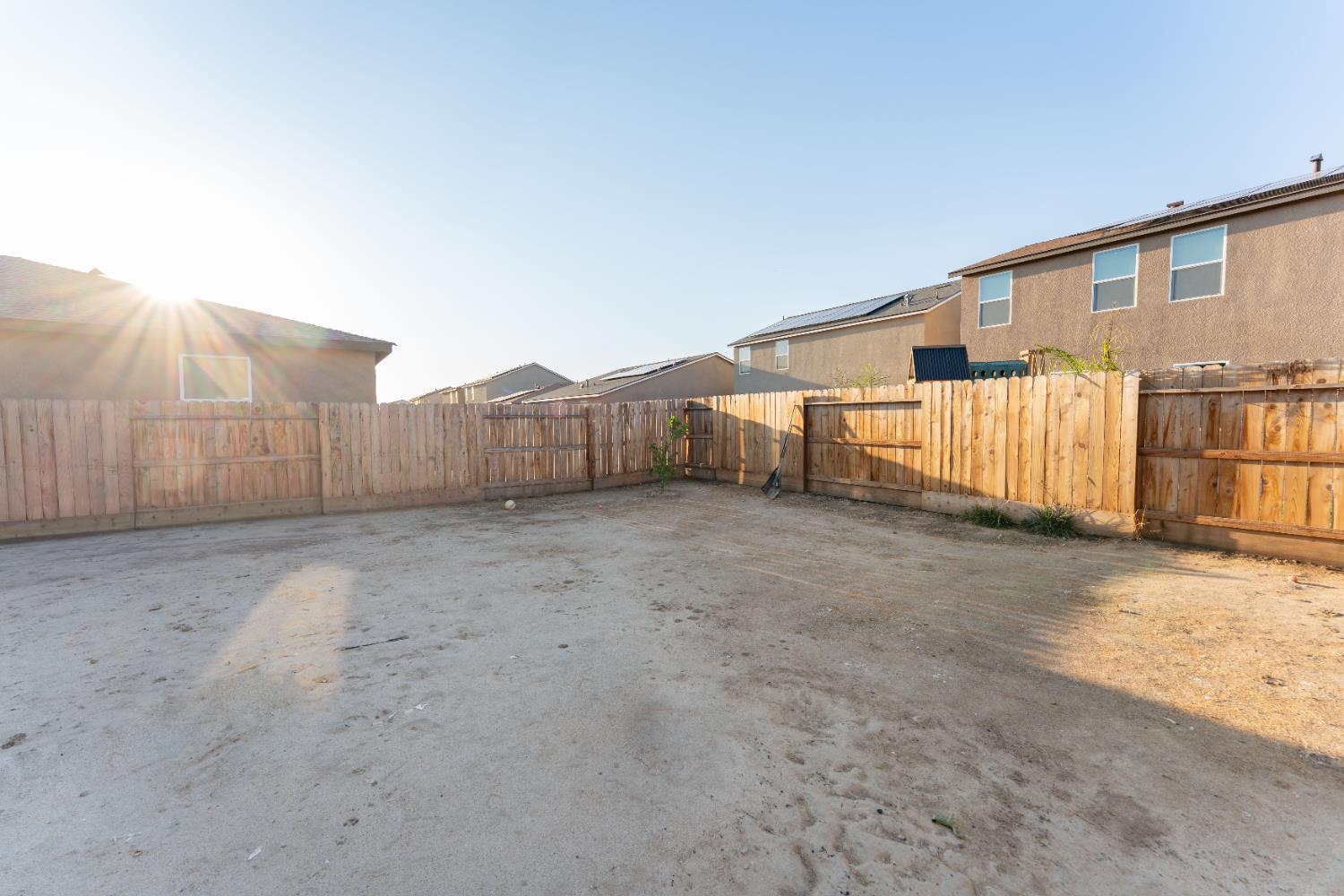 1754 S Twilight St, Hanford, CA 93230