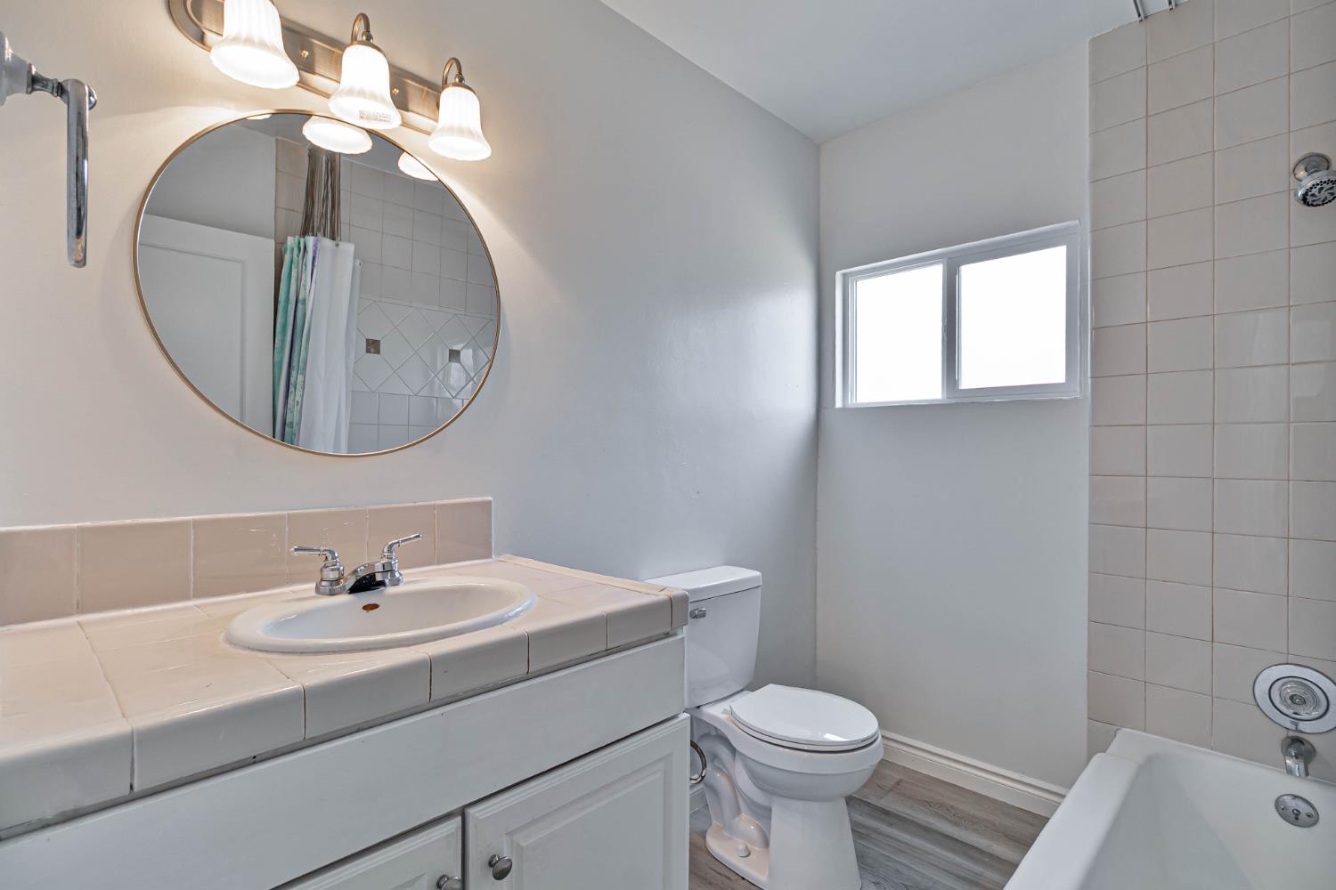 4774 Hammond, Fresno, CA 93703