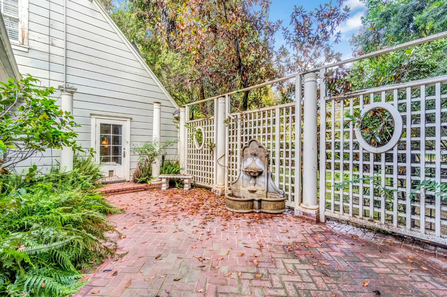 4685 N Wilson Ave, Fresno, CA 93704