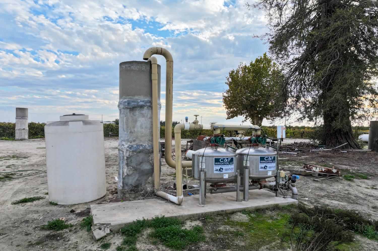 11836 S Hughes Ave, Caruthers, CA 93609