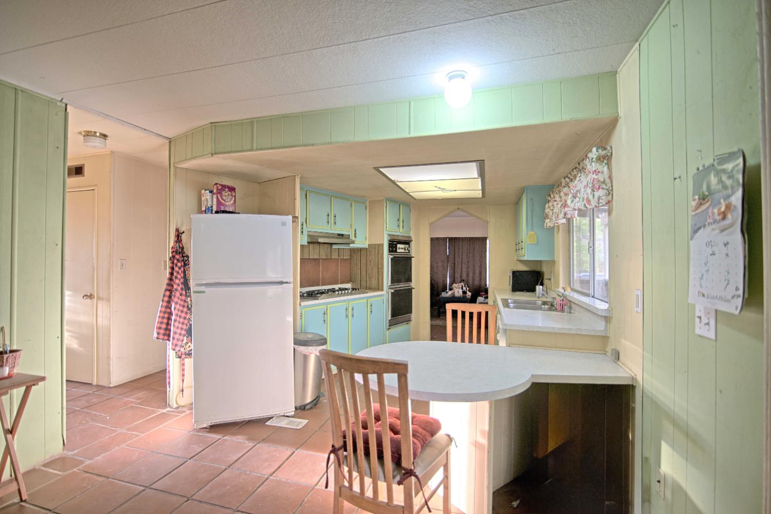 45682 Columbine Ln, Yokuts Valley, CA 93675